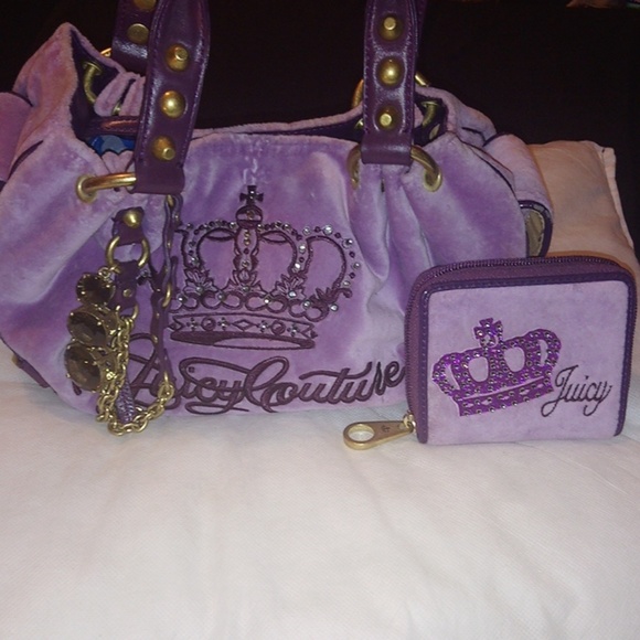 Juicy Couture Handbags - 🆕 juicy couture Purple Purse + wallet